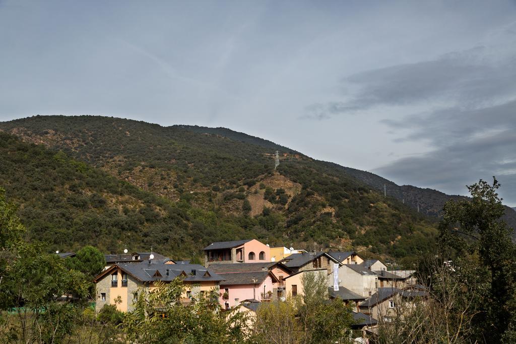 Allotjament Rural Cal Miquel Hotel Anserall  Exterior photo